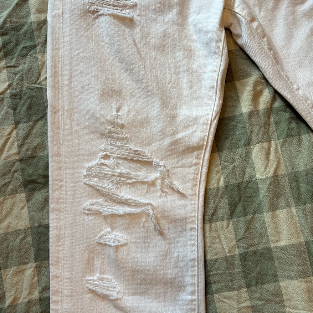 NWT 7 For All Mankind Low Straight Distressed White Jeans Blue Patch Pocket 27 - Picture 4 of 12